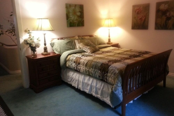 Hotel By the Sea BnB Sidney BC (North Saanich)
